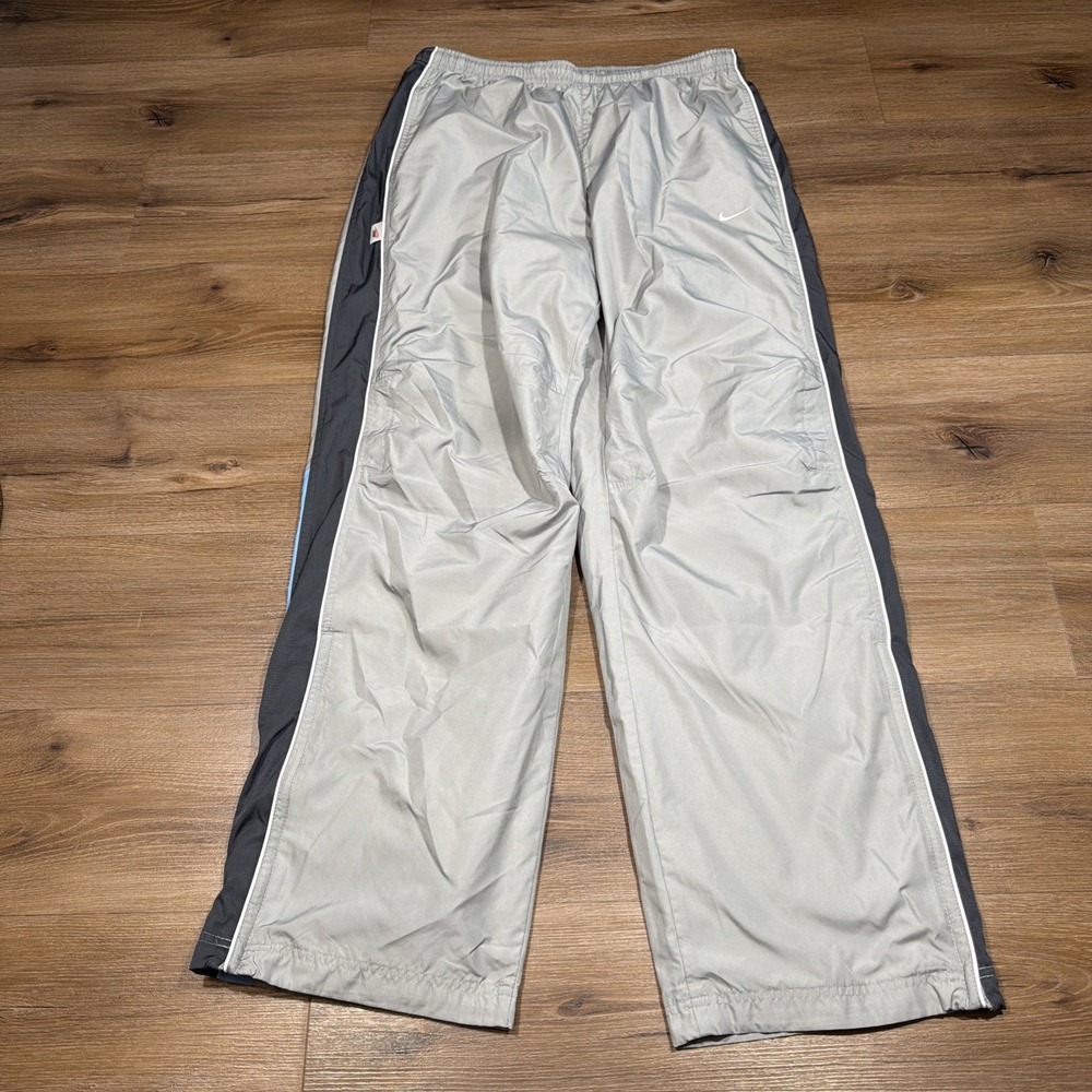 Nike Track Pants Mens XL Grey Black Striped Zip Windbreaker Silver Tag Vintage